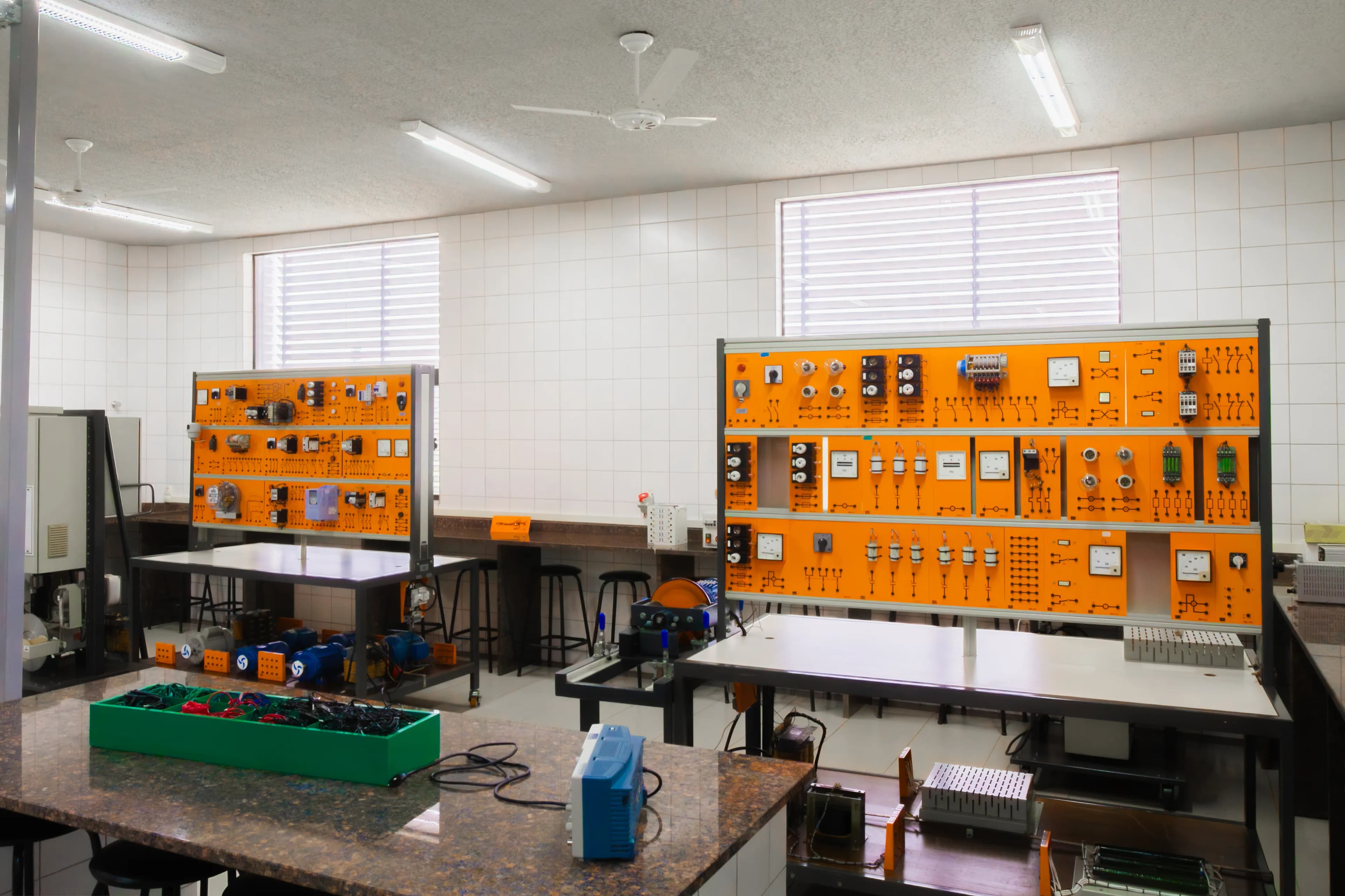 Laboratório de Circuitos