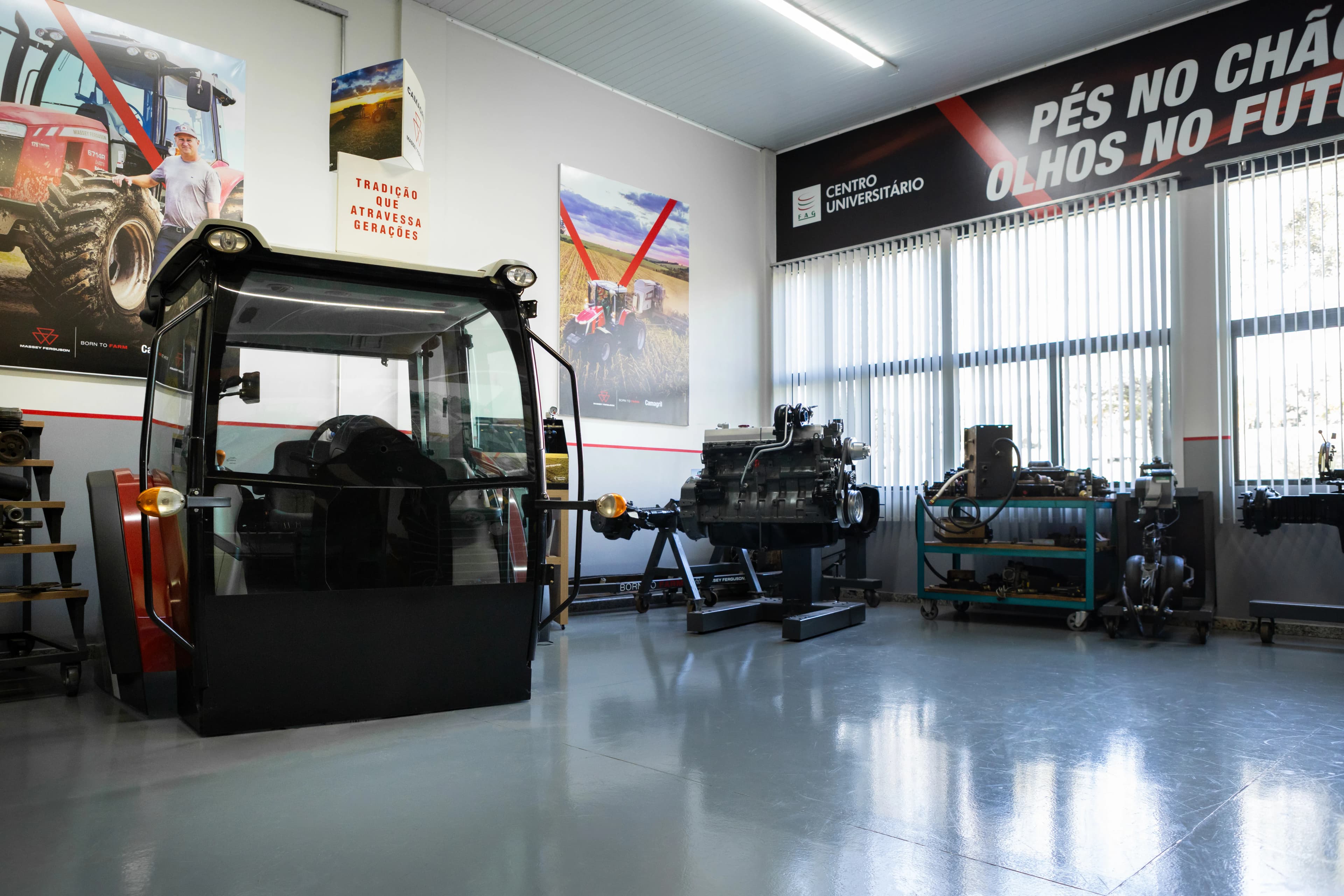 Sala Massey Ferguson