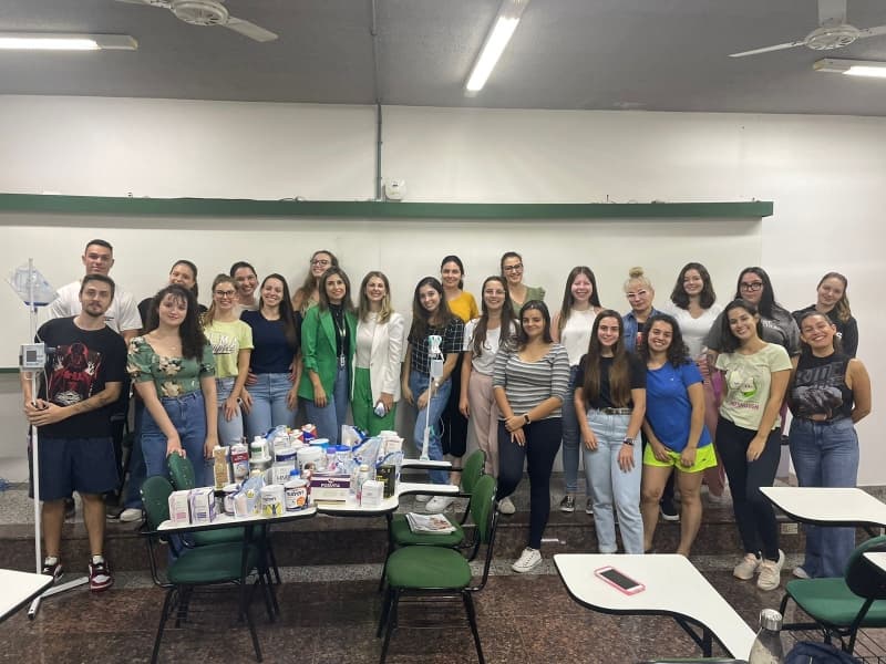Nutrição FAG promove palestra com profissional egressa