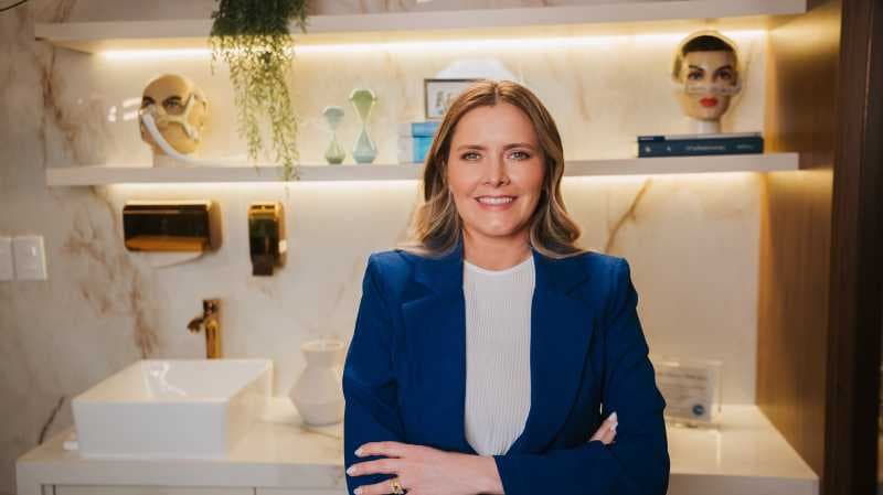 Professora do Centro FAG contribui para consenso nacional sobre relatórios de exames do sono