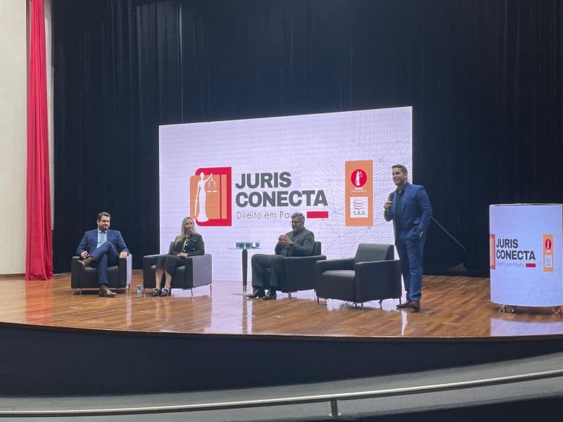 “Juris Conecta” promove debates e amplia capacitação dos futuros profissionais