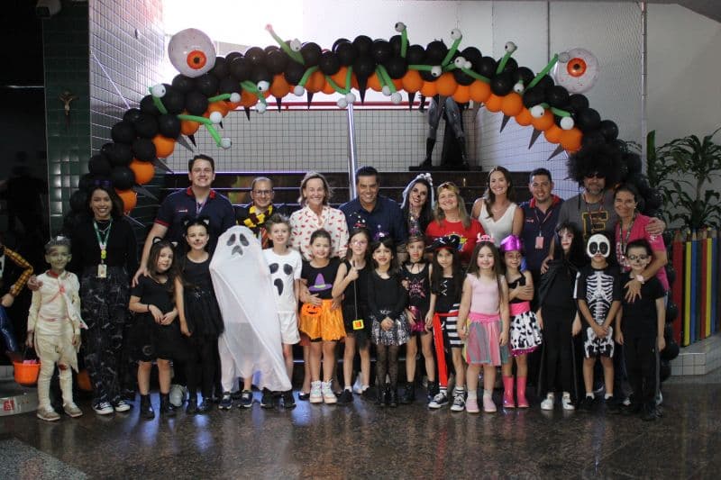 Colégio FAG celebra o Halloween com aprendizado e diversão