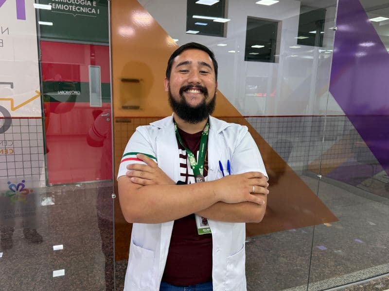 Pedagogo do NAAE é aprovado em mestrado em História