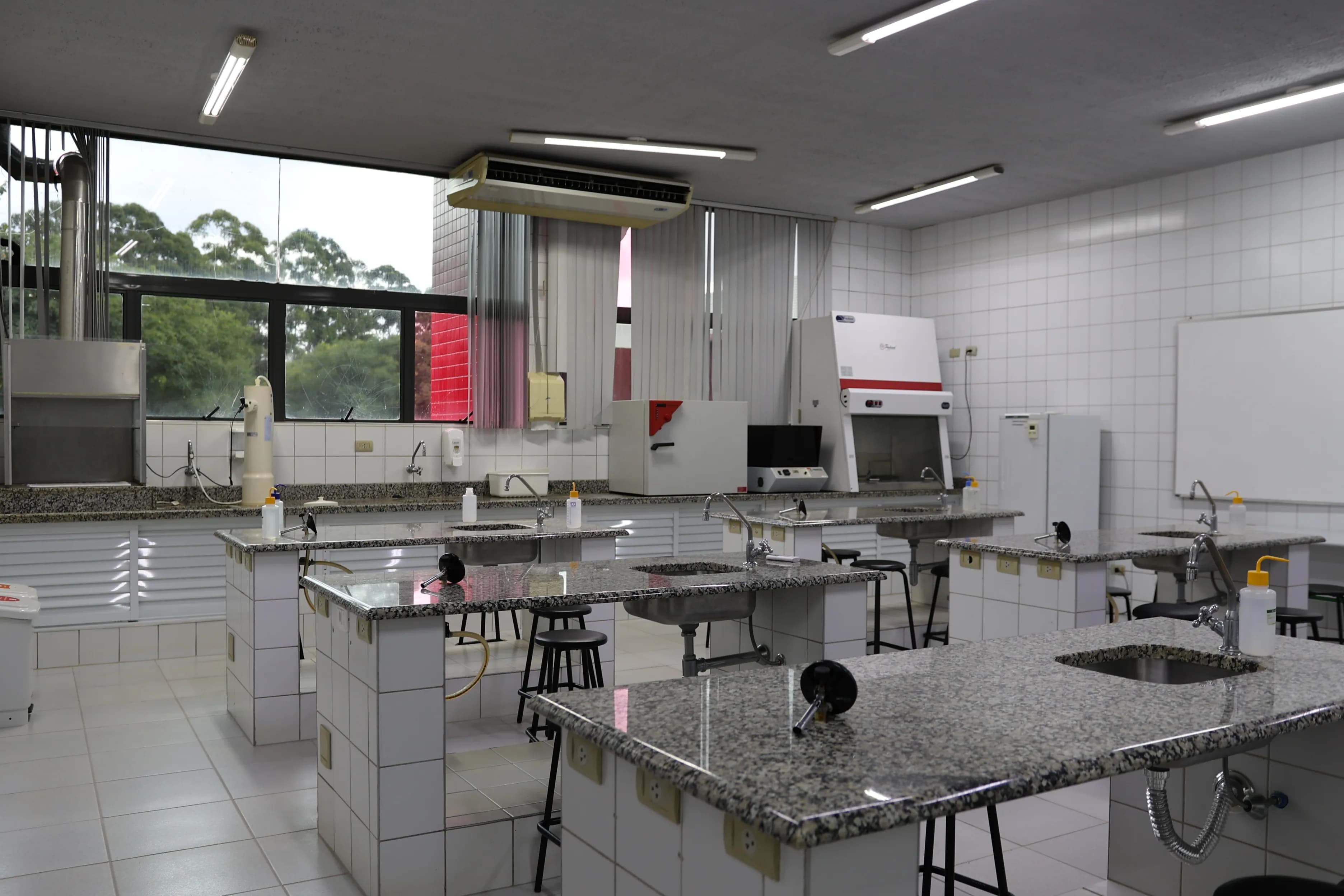 Laboratório de Química