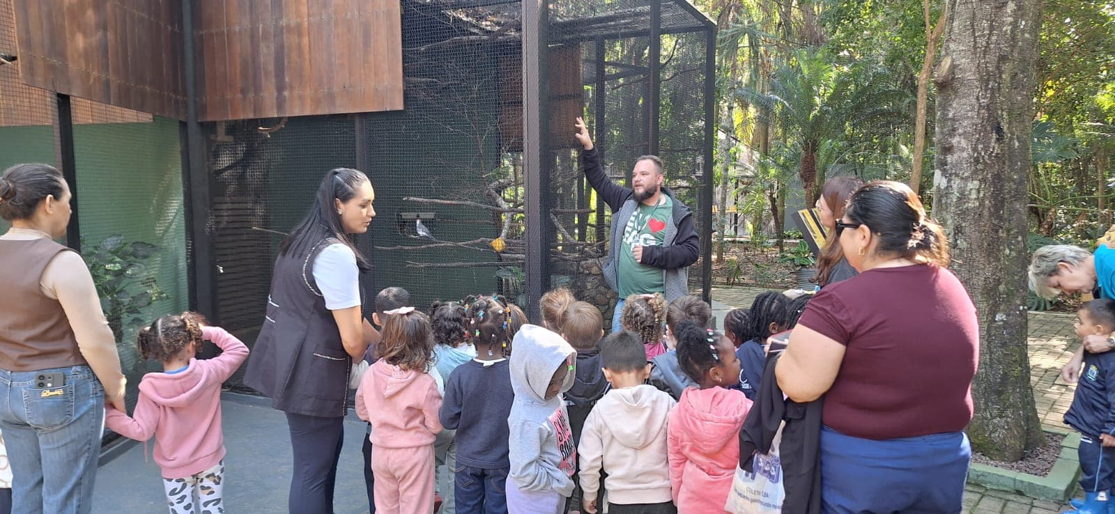 Centro FAG abre as portas para vivências em educação ambiental com visita guiada à comunidade