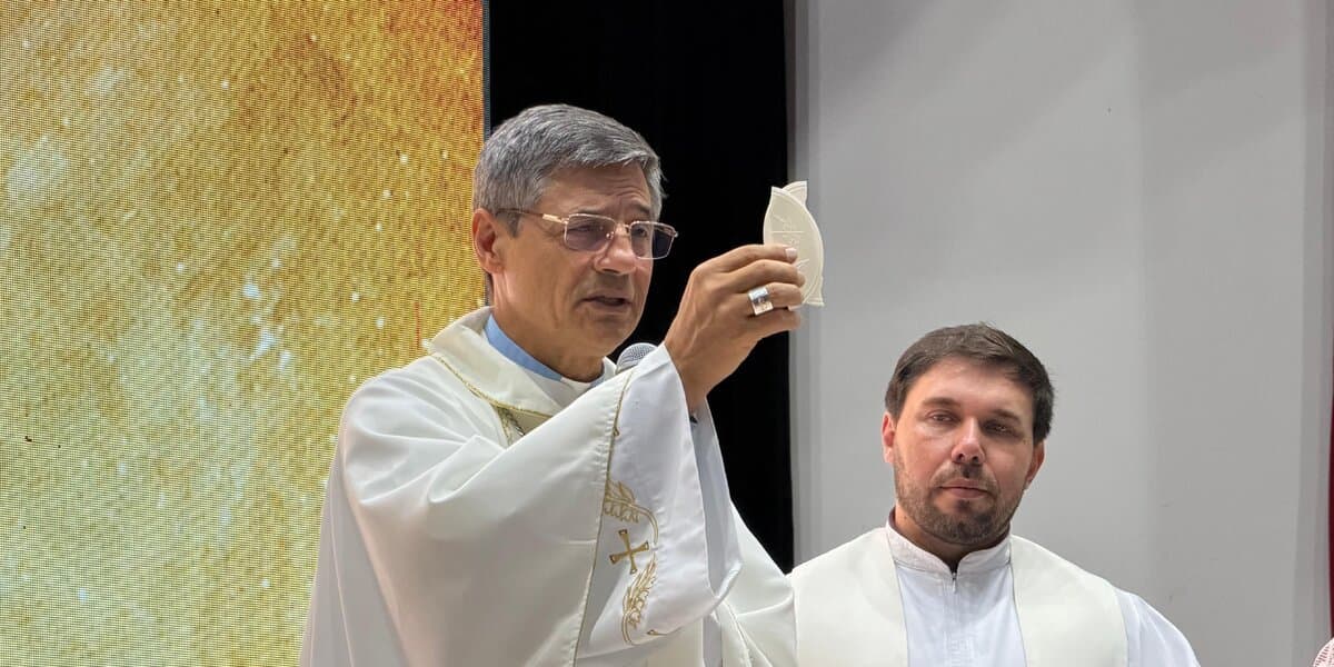 3ª Missa das Profissões reúne comunidade acadêmica em momento de fé e reflexão