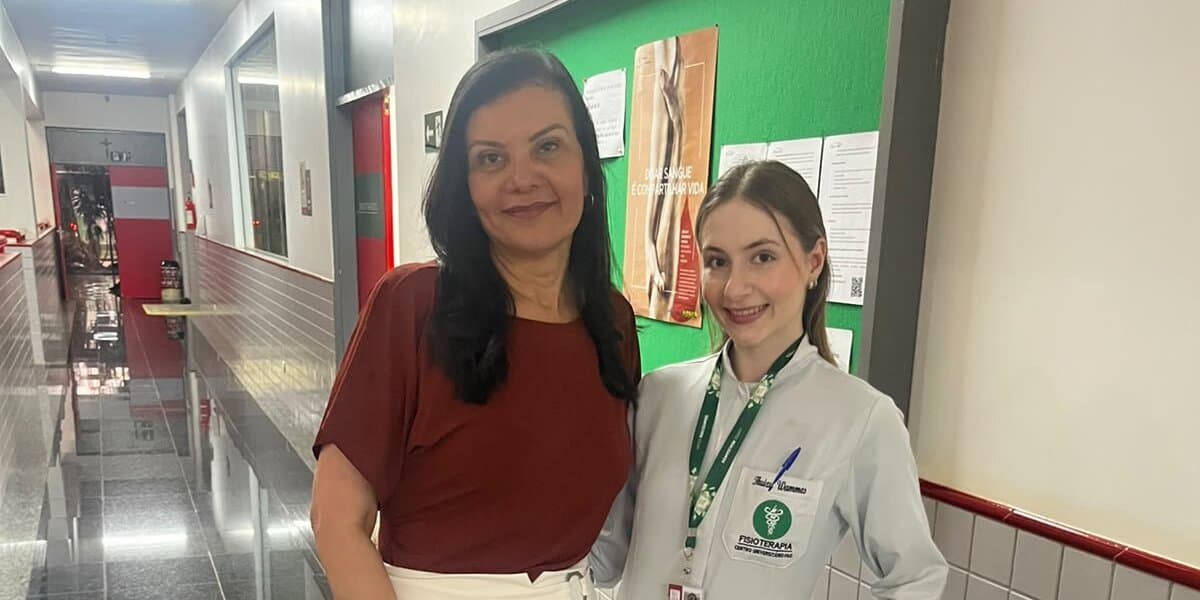 Acadêmica de Fisioterapia do Centro FAG conquista primeiro lugar em concurso público da Ciscopar