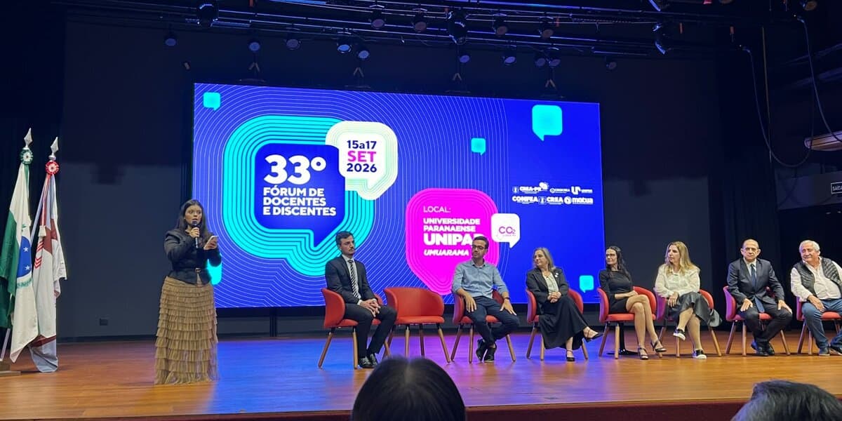 Fórum de Docentes e Discentes do CREA-PR promove integração entre educação e formação profissional em Umuarama