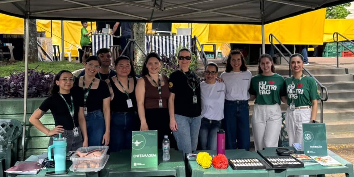 Centro FAG promove ação de conscientização sobre a saúde da mulher em alusão ao Outubro Rosa