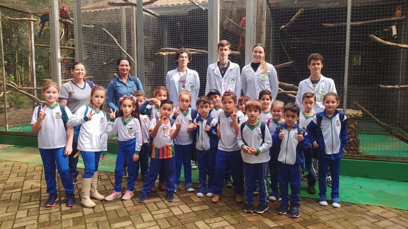 Ciências Biológicas recebe alunos do 1º ano da Escola Municipal Rio Branco da cidade de Tupãssi