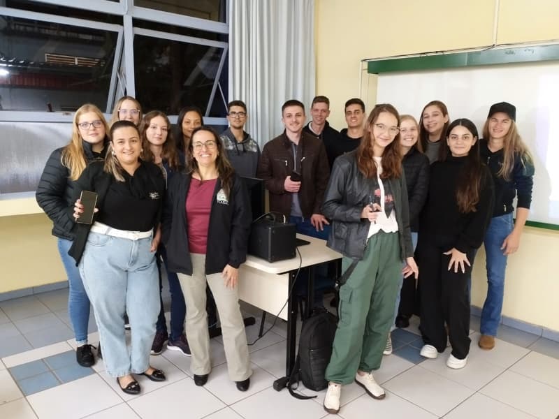Alunos de ADM e Engenharia de Software se unem para criar aplicativos inovadores