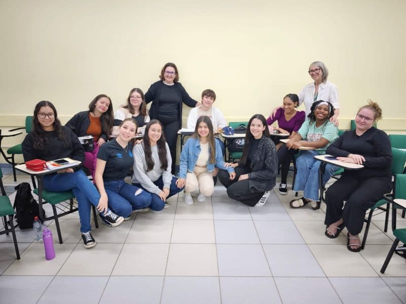 NAE: palestra aborda responsabilidades e organização nos estudos acadêmicos
