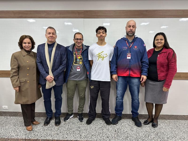 Aluno da 3ª série do High College embarca em intercâmbio para o México em agosto