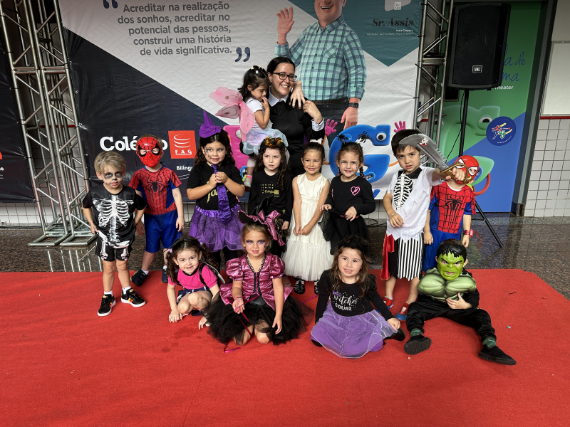 Halloween Colégio FAG