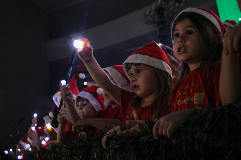 Cantata Colégio FAG - 08/12 (parte 1)